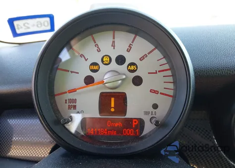 2011 Mini Cooper S Clubman from USA, damaged, VIN WMWZG3C57BTY36172